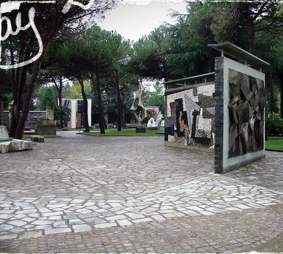 EXPOSITION TRE MUSEO PAGANI 2003 1