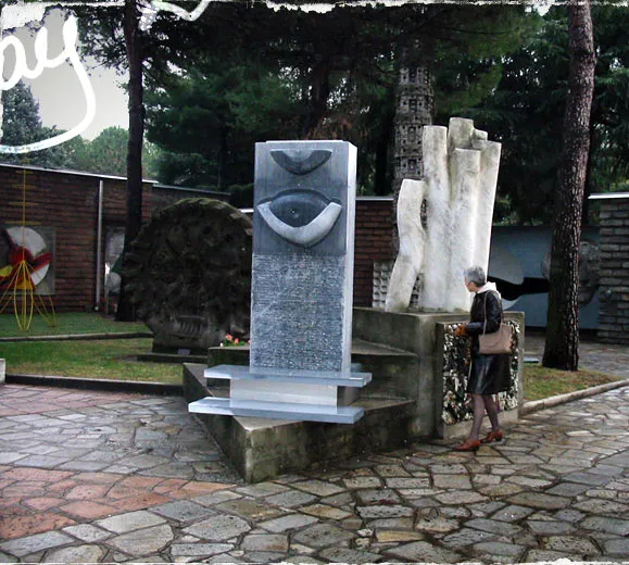 EXPOSITION TRE MUSEO PAGANI 2003 3